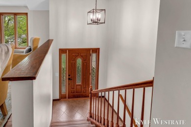Welcome to 1521 Andover! This 3 bed 2.5 bath home located on a on L.E. Kaufman Golf Course in Michigan - for sale on GolfHomes.com, golf home, golf lot