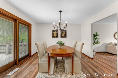 Welcome to 1521 Andover! This 3 bed 2.5 bath home located on a on L.E. Kaufman Golf Course in Michigan - for sale on GolfHomes.com, golf home, golf lot