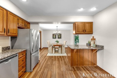 Welcome to 1521 Andover! This 3 bed 2.5 bath home located on a on L.E. Kaufman Golf Course in Michigan - for sale on GolfHomes.com, golf home, golf lot