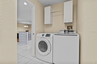 NTASTIC VALUE! LOWEST PRICED VILLA IN GREEN DOLPHIN! Great one on Tarpon Springs Golf Course in Florida - for sale on GolfHomes.com, golf home, golf lot