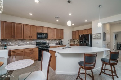 Welcome to this spotless home in Victory at Verrado featuring 2 on Verrado Golf Club - Victory in Arizona - for sale on GolfHomes.com, golf home, golf lot