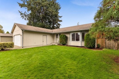 Welcome home! This cozy 3-bedroom,2 bathroom Rambler boasts an on Capitol City Golf Course in Washington - for sale on GolfHomes.com, golf home, golf lot