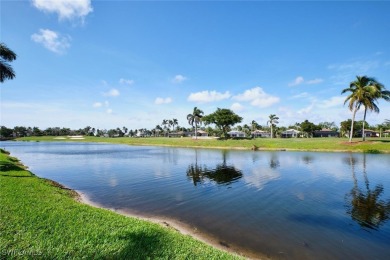 Single family estate home in Lexington Country Club's golf on Lexington Country Club in Florida - for sale on GolfHomes.com, golf home, golf lot