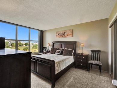 Move-in ready--just bring your toothbrush. Beautiful 1-bedroom on  in Florida - for sale on GolfHomes.com, golf home, golf lot