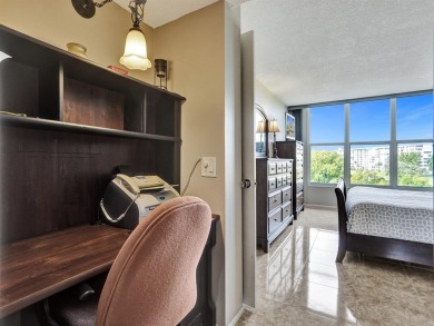 Move-in ready--just bring your toothbrush. Beautiful 1-bedroom on  in Florida - for sale on GolfHomes.com, golf home, golf lot