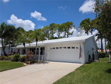 *WOW* a phenomenal *Gormay* with a great location!! Clubhouse is on Mainlands Golf Club in Florida - for sale on GolfHomes.com, golf home, golf lot
