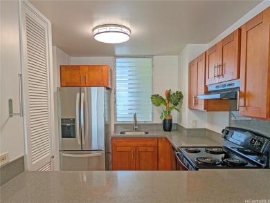 EXPERIENCE PENTHOUSE LIVING AT ITS FINEST in this beautifully on Honolulu Country Club in Hawaii - for sale on GolfHomes.com, golf home, golf lot