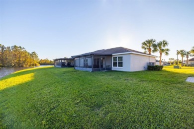 Under contract-accepting backup offers. A QUAINT MOVE-IN-READY on Tampa Bay Golf and Country Club in Florida - for sale on GolfHomes.com, golf home, golf lot