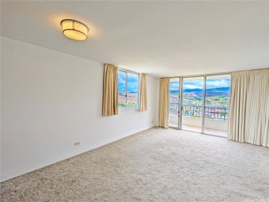 EXPERIENCE PENTHOUSE LIVING AT ITS FINEST in this beautifully on Honolulu Country Club in Hawaii - for sale on GolfHomes.com, golf home, golf lot