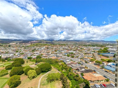 EXPERIENCE PENTHOUSE LIVING AT ITS FINEST in this beautifully on Honolulu Country Club in Hawaii - for sale on GolfHomes.com, golf home, golf lot