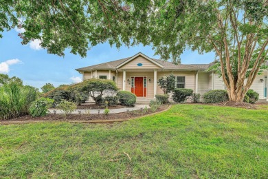 A rare opportunity!  Immaculate, Exceptionally maintained MOVE on Mariners Landing Golf and Country Club in Virginia - for sale on GolfHomes.com, golf home, golf lot