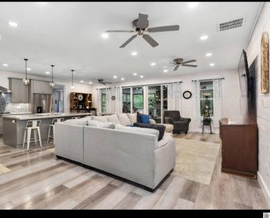 Come look at this stunning custom built home! This home boasts on Arrowhead Golf Club in Kentucky - for sale on GolfHomes.com, golf home, golf lot
