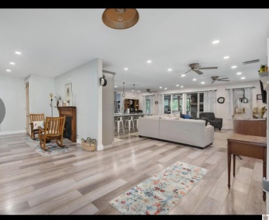 Come look at this stunning custom built home! This home boasts on Arrowhead Golf Club in Kentucky - for sale on GolfHomes.com, golf home, golf lot