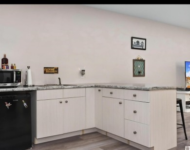 Come look at this stunning custom built home! This home boasts on Arrowhead Golf Club in Kentucky - for sale on GolfHomes.com, golf home, golf lot