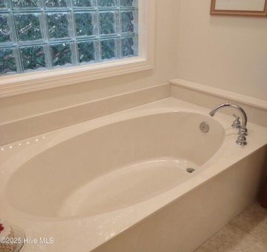 Prime Pinehurst Location! Just a short walk or golf cart ride to on Pinehurst Resort and Country Club in North Carolina - for sale on GolfHomes.com, golf home, golf lot