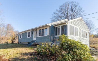 Look no further for the perfect spot to call home! This 4 on Hooper Golf Club in New Hampshire - for sale on GolfHomes.com, golf home, golf lot