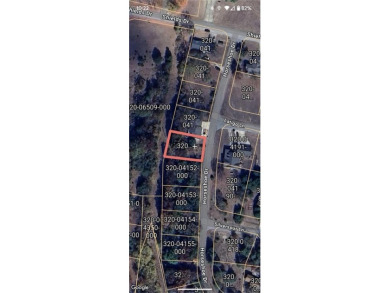 Ready for your dream home? This lot is a block from the Holiday on Holiday Island Executive Golf Course in Arkansas - for sale on GolfHomes.com, golf home, golf lot