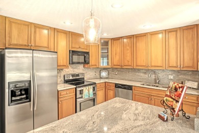 Highly sought-after one-story first floor condo is in the lovely on PGA National Golf Club in Florida - for sale on GolfHomes.com, golf home, golf lot