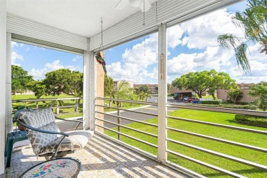 EXCEPTIONAL Value in Sunrise Lakes Phase 4-FREE GOLF Community! on Sunrise Lakes Phase III in Florida - for sale on GolfHomes.com, golf home, golf lot