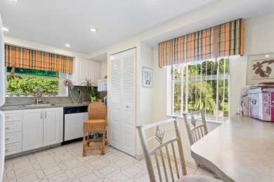 EXCEPTIONAL Value in Sunrise Lakes Phase 4-FREE GOLF Community! on Sunrise Lakes Phase III in Florida - for sale on GolfHomes.com, golf home, golf lot