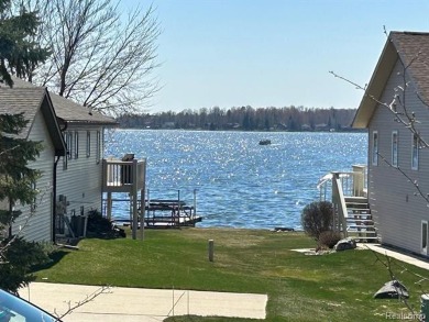 Motivated seller, bring offers! 

Large lot with an amazing on Lakeside Golf Course in Michigan - for sale on GolfHomes.com, golf home, golf lot