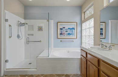 True Pride of Ownership at Sun City Palm Desert! This immaculate on Mountain Vista Golf Course At Sun City Palm Desert in California - for sale on GolfHomes.com, golf home, golf lot