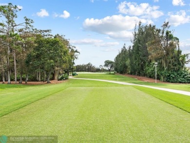 Boca Woods Country Club renovated home features full house on Boca Woods Country Club in Florida - for sale on GolfHomes.com, golf home, golf lot