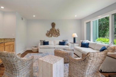 This beautifully updated end-unit 3BR/3BA Fairway Oaks villa on Kiawah Island Resort - Cougar Point in South Carolina - for sale on GolfHomes.com, golf home, golf lot