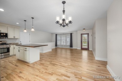 Do not miss this amazing Comstock Park property located on the on Alpine Golf Club in Michigan - for sale on GolfHomes.com, golf home, golf lot