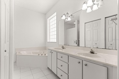 Wonderful 3 Bed / 2 Bath home on the Golf Course with side entry on Ocala Palms Golf and Country Club in Florida - for sale on GolfHomes.com, golf home, golf lot