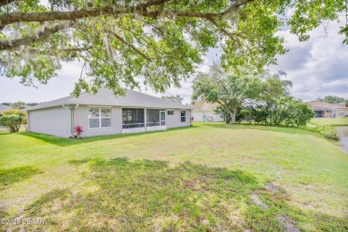Welcome to a beautifully maintained 3-bedroom, 2-bathroom on The Golf Club At Cypress Head in Florida - for sale on GolfHomes.com, golf home, golf lot