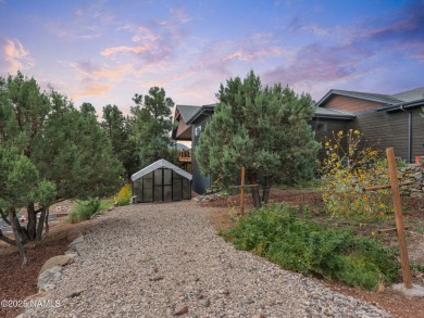 Luxury Custom Mountain Retreat. Experience refined living in on Elephant Rocks at Williams in Arizona - for sale on GolfHomes.com, golf home, golf lot