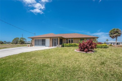 Under contract-accepting backup offers. Canalfront Home in on Rotonda Golf and Country Club The Palms Course in Florida - for sale on GolfHomes.com, golf home, golf lot