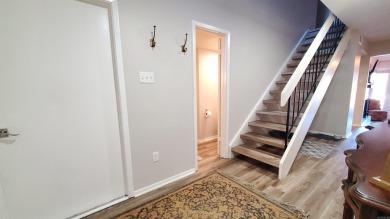 If Golf is your game or you just enjoy a Beautiful view on Maumelle Golf and Country Club in Arkansas - for sale on GolfHomes.com, golf home, golf lot