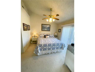 You will fall in love with this cozy 2 bedroom and 2 bath condo on Holiday Island Executive Golf Course in Arkansas - for sale on GolfHomes.com, golf home, golf lot