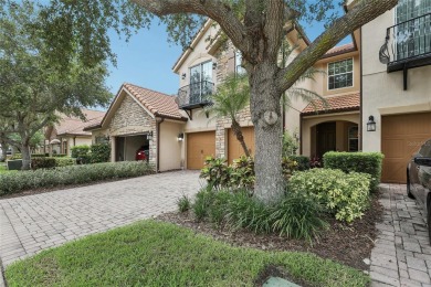 Absolutely Stunning Townhome in a Top-Rated School District - on Eagle Creek Golf Club in Florida - for sale on GolfHomes.com, golf home, golf lot