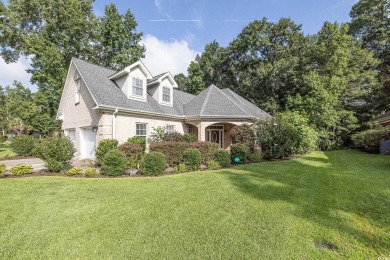 This custom-designed 4-bedroom, 3-bath home combines on Blackmoor Golf Club in South Carolina - for sale on GolfHomes.com, golf home, golf lot