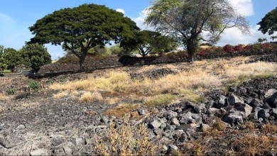 One and a quarter acre homesite at Hokuli'a for $295,000! Yes on Club At Hokulia in Hawaii - for sale on GolfHomes.com, golf home, golf lot
