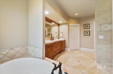 Stunning single level on the 11th hole at Banbury Golf Course! on BanBury Golf Club in Idaho - for sale on GolfHomes.com, golf home, golf lot