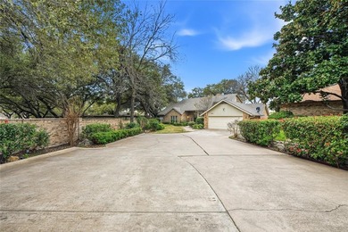 Exceptional gated and private, this move-in-ready golf-course on Ridglea Country Club in Texas - for sale on GolfHomes.com, golf home, golf lot
