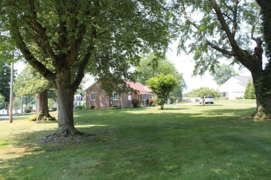 THIS LOVELY RANCH HOME IS A MUST SEE IN THE PEACEFUL GOLF COURSE on Harbor Hills Country Club in Ohio - for sale on GolfHomes.com, golf home, golf lot