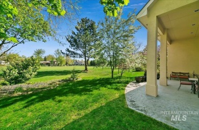 Stunning single level on the 11th hole at Banbury Golf Course! on BanBury Golf Club in Idaho - for sale on GolfHomes.com, golf home, golf lot