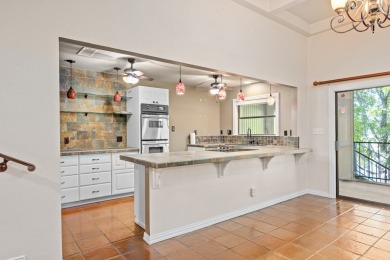 This 2-bedroom, 3-bath townhome offers the ideal opportunity to on Riverhill Country Club in Texas - for sale on GolfHomes.com, golf home, golf lot