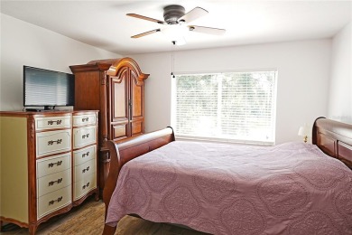 Welcome to Summer Green! This stunning, cozy 2bed/2bath second on Capri Isle Golf Club in Florida - for sale on GolfHomes.com, golf home, golf lot