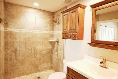 Welcome to Summer Green! This stunning, cozy 2bed/2bath second on Capri Isle Golf Club in Florida - for sale on GolfHomes.com, golf home, golf lot