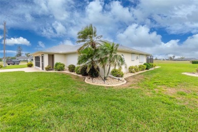 Looking for a golf community or a perfect spot to spend the on Rotonda Golf and Country Club The Palms Course in Florida - for sale on GolfHomes.com, golf home, golf lot