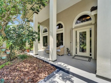 Spectacular family 3/2 home w/office/flex space in desirable OAK on Pine Island Ridge Country Club in Florida - for sale on GolfHomes.com, golf home, golf lot