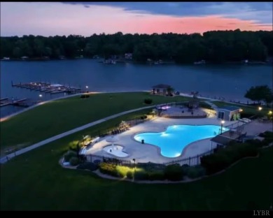 Rare chance to own one of only 12 walkout end units at Mariners on Mariners Landing Golf and Country Club in Virginia - for sale on GolfHomes.com, golf home, golf lot