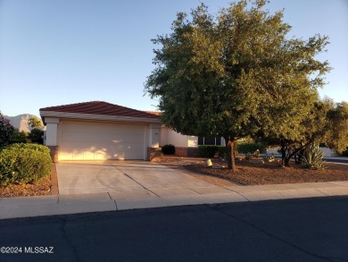 Don't miss this great little 2-bed, 2-bath home on a corner lot on Stone Canyon Club in Arizona - for sale on GolfHomes.com, golf home, golf lot