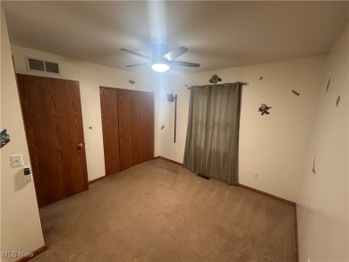 Spacious ranch home offering 3 bedrooms, 2 full baths, and an on Apple Valley Golf Course in Ohio - for sale on GolfHomes.com, golf home, golf lot